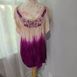 Dressbarn Embroidered Umbre Rayon Shirt in Berry & Beige - XL